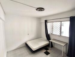 Blk 410 Jurong West Street 42 (Jurong West), HDB Executive #604730871